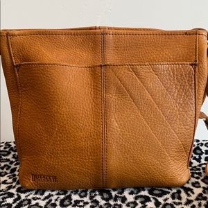 🌻S🌻O🌻L🌻D🌻🌻🌻🌻Duluth Trading Post Crossbody